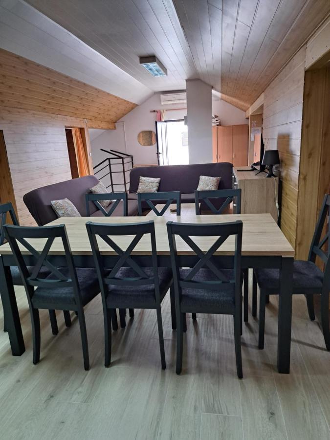 Apartments Corana Kastela Luaran gambar